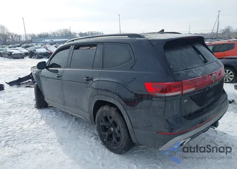 2025 Volkswagen Atlas 2.0T Peak Edition from USA, damaged, VIN 1V2CR2CA2SC573114